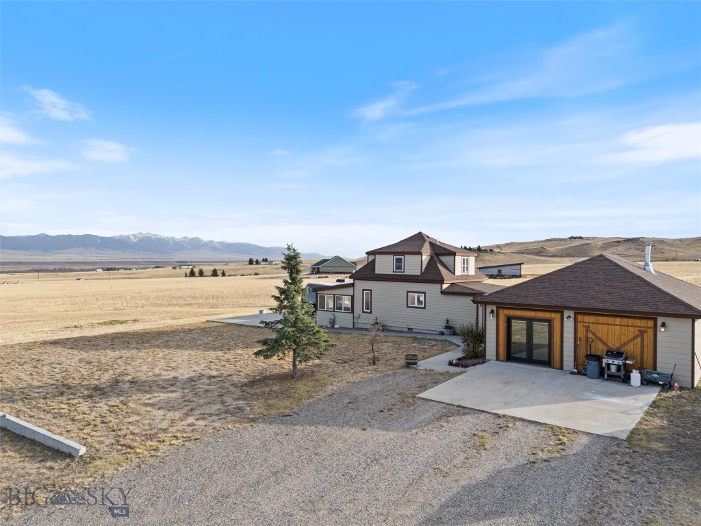 193 Tobe Road Property Photo 4