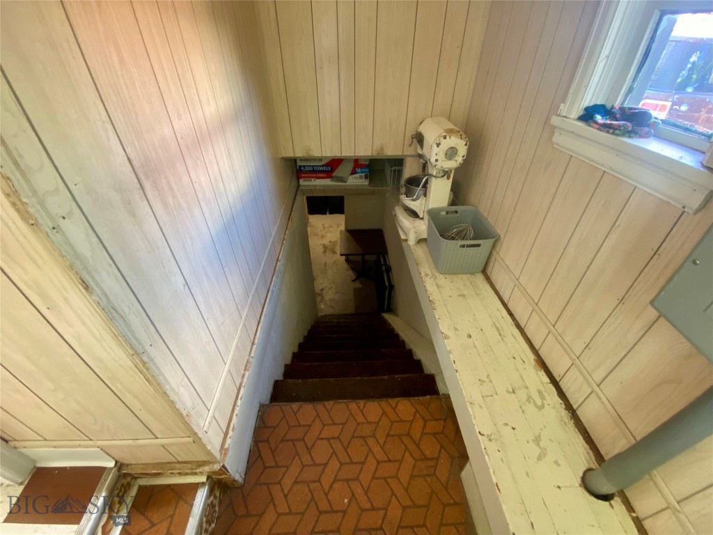 730 Granite Avenue Property Photo 21