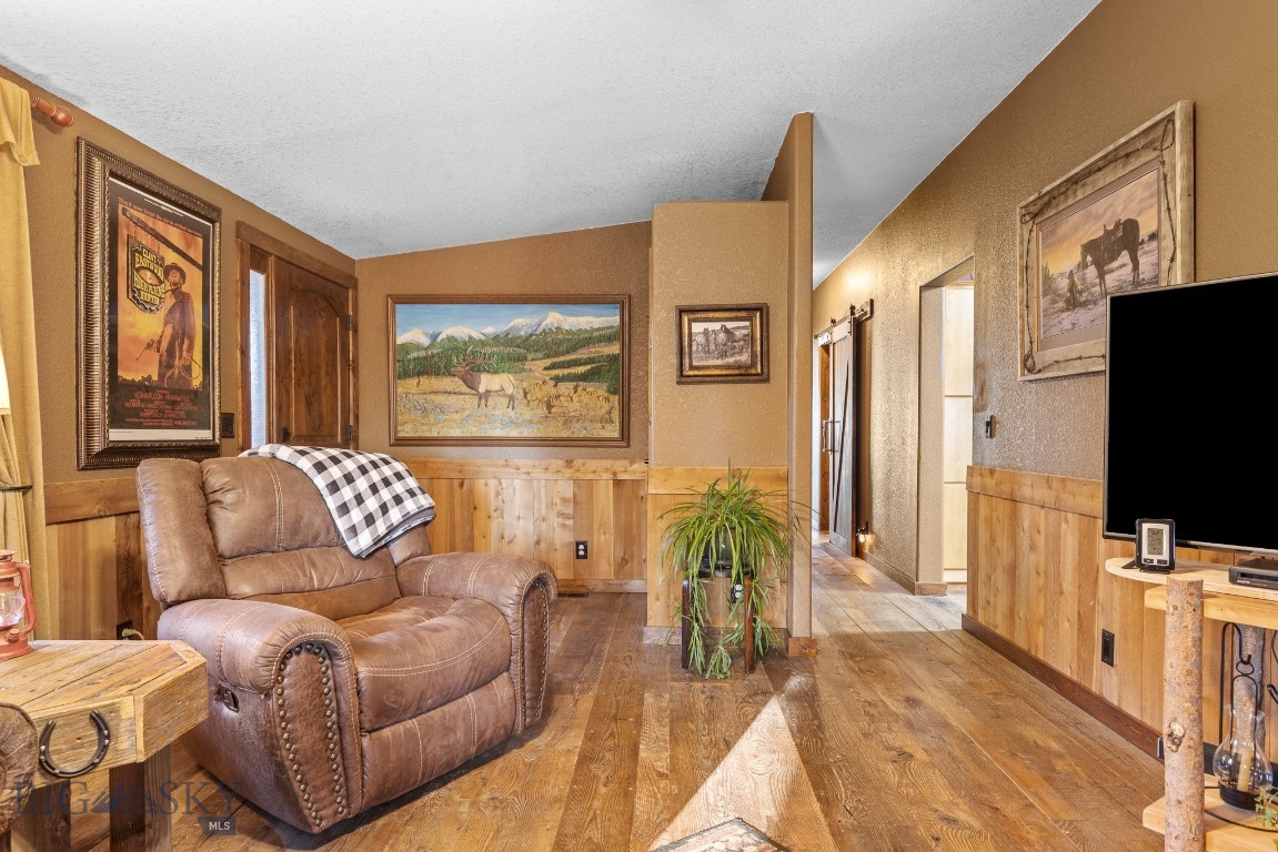 2621 Jackrabbit Lane Property Photo 14