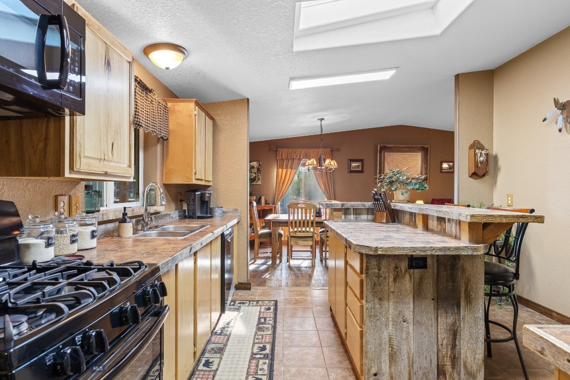 2621 Jackrabbit Lane Property Photo 26