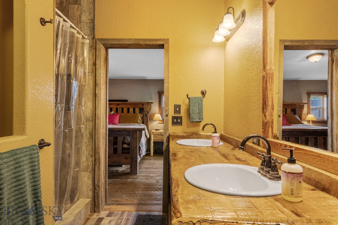 2621 Jackrabbit Lane Property Photo 49
