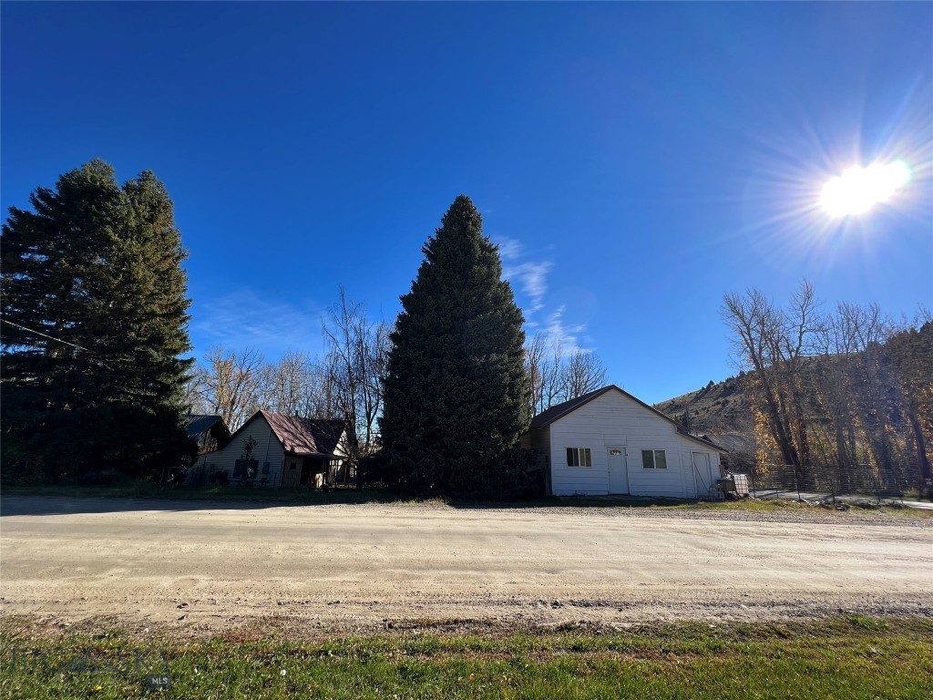 99 Madison Street Property Photo 2