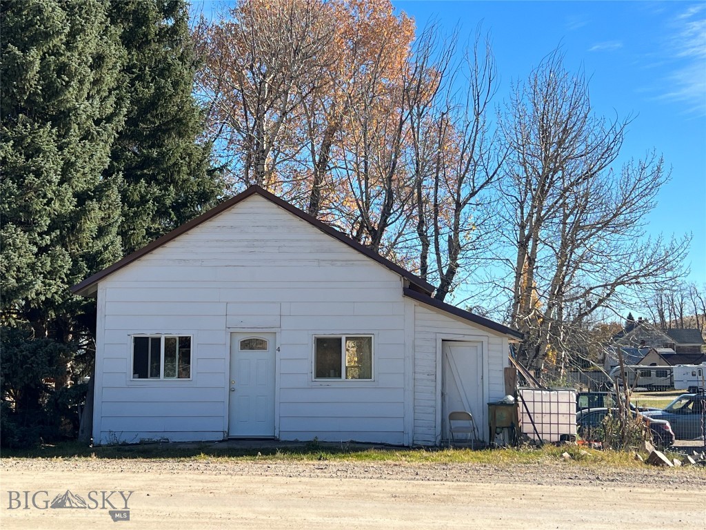 99 Madison Street Property Photo 3