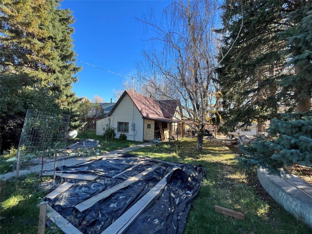 99 Madison Street Property Photo 7