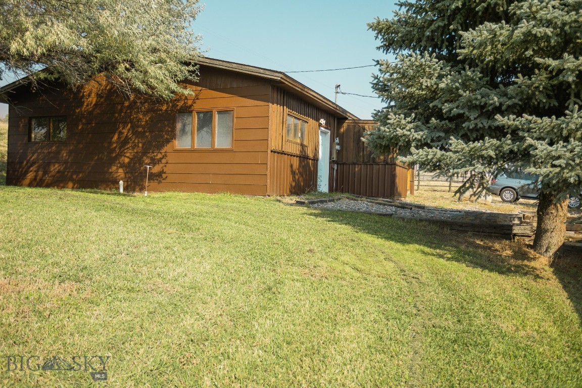 1050 Hwy 55 Property Photo 64
