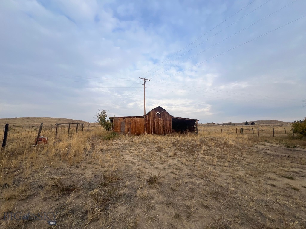 1050 Hwy 55 Property Photo 71