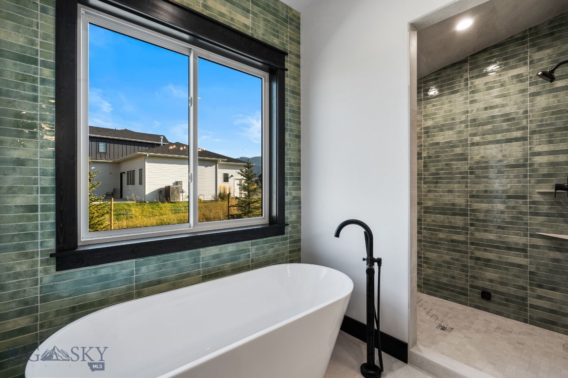119 Clancy Way Property Photo 12