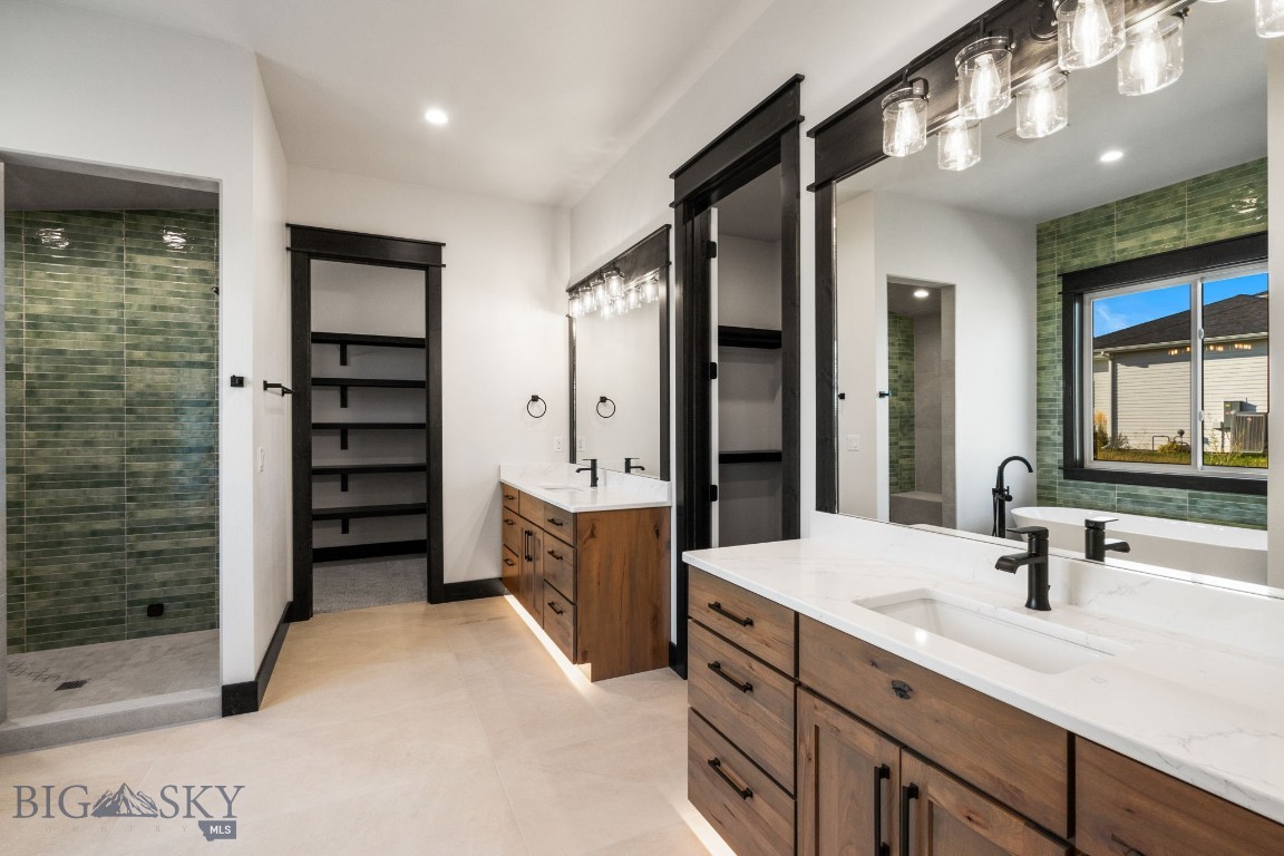 119 Clancy Way Property Photo 15