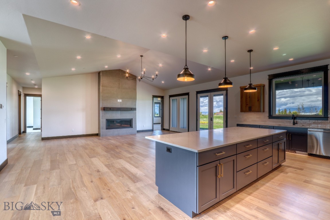 119 Clancy Way Property Photo 17