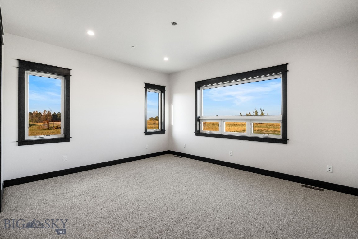 119 Clancy Way Property Photo 19