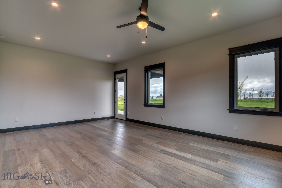 119 Clancy Way Property Photo 36