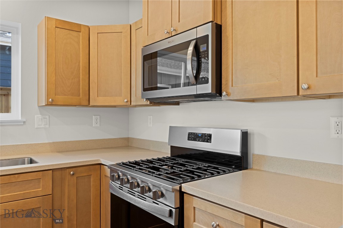 16 Westgate Ave Property Photo 19