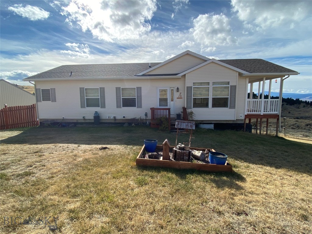 198 Frog Pond Road Property Photo 3