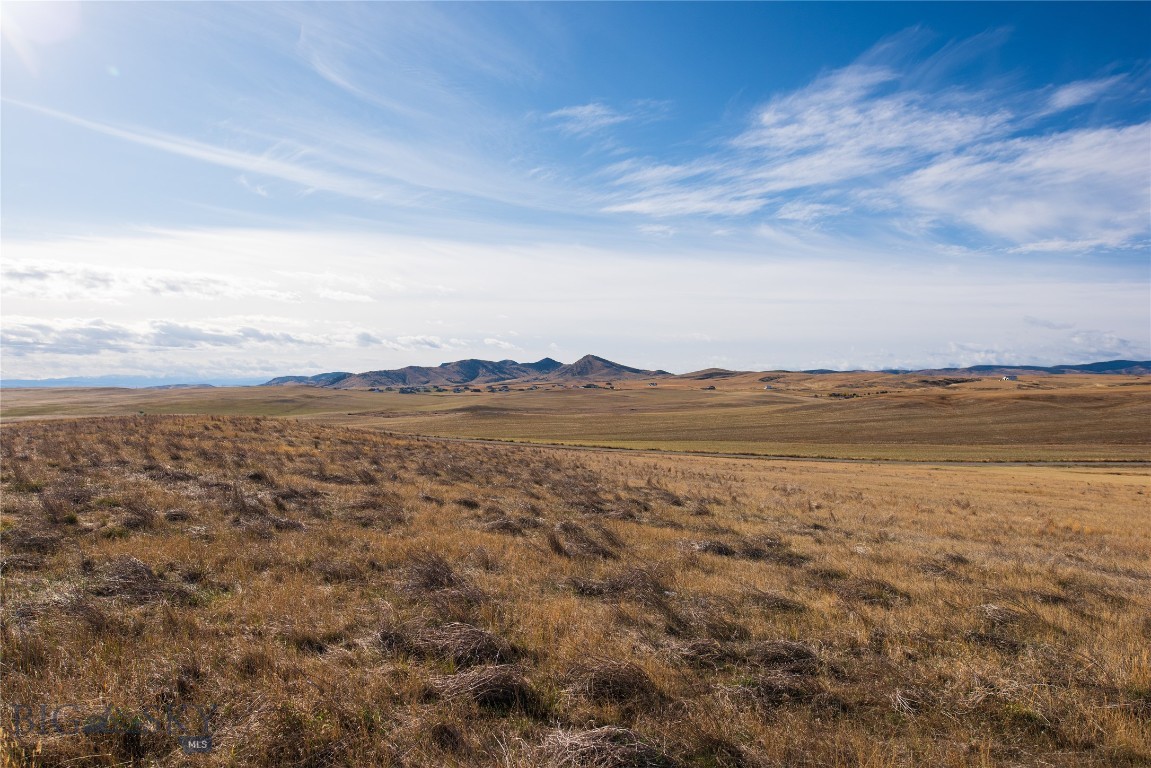 Tbd Saddle View Circle Property Photo 3