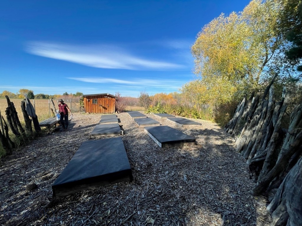 Property Photo 45