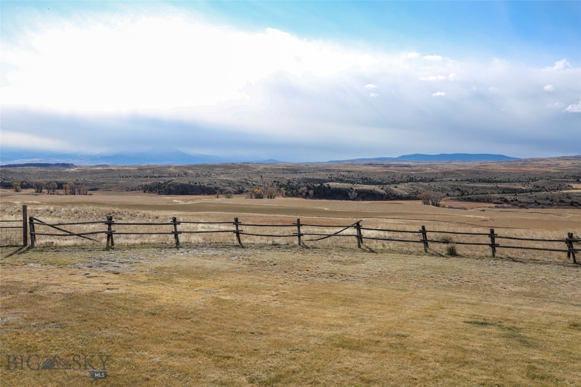 759 Castle Mountain Road Property Photo 37