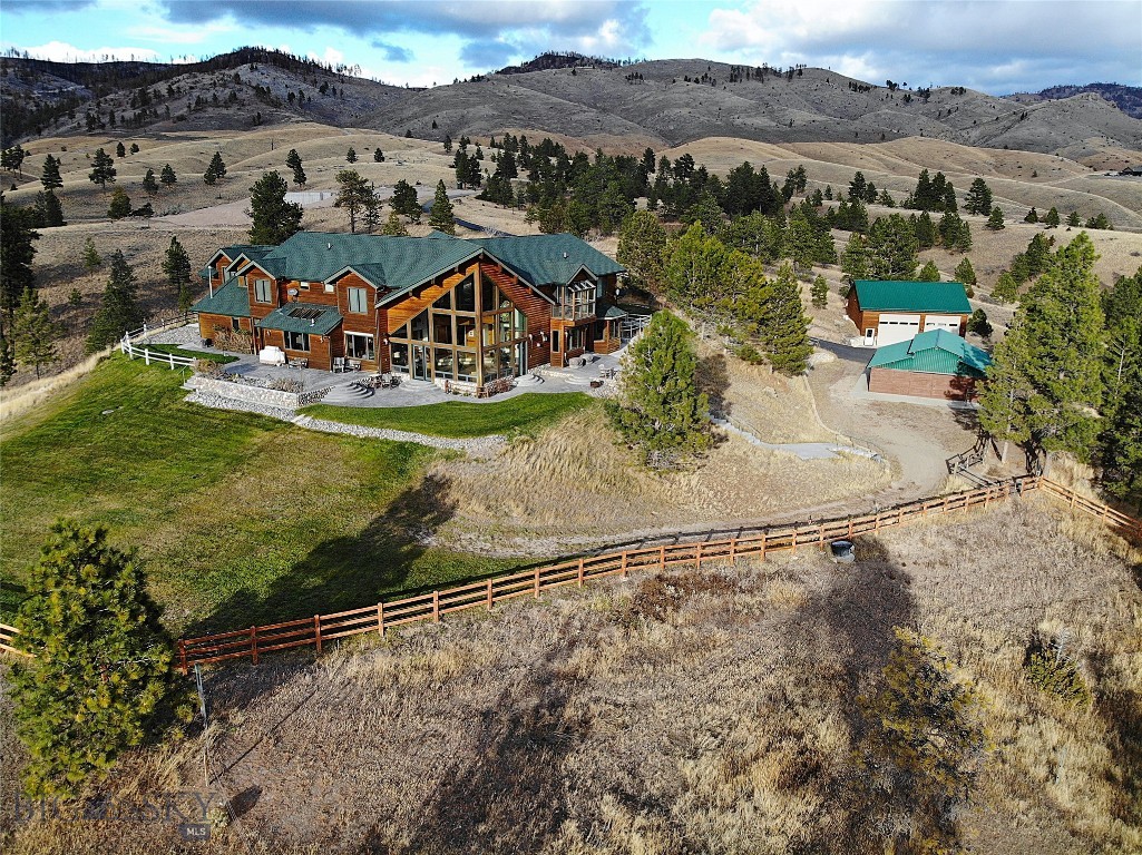 4220 Sunset Ridge Drive Property Photo 3