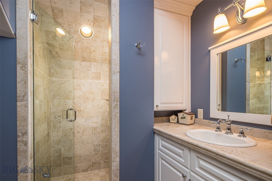 2570 Ousel Falls Road Property Photo 18
