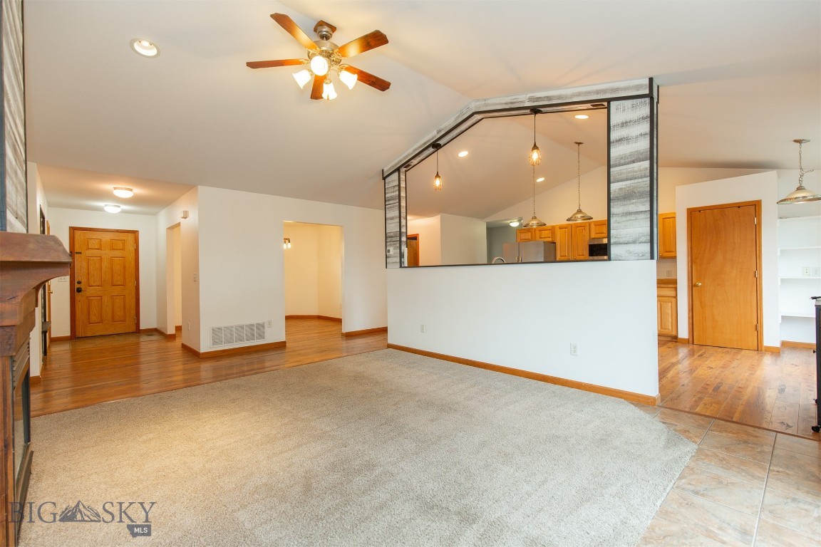 425 Red Barn Drive Property Photo 12