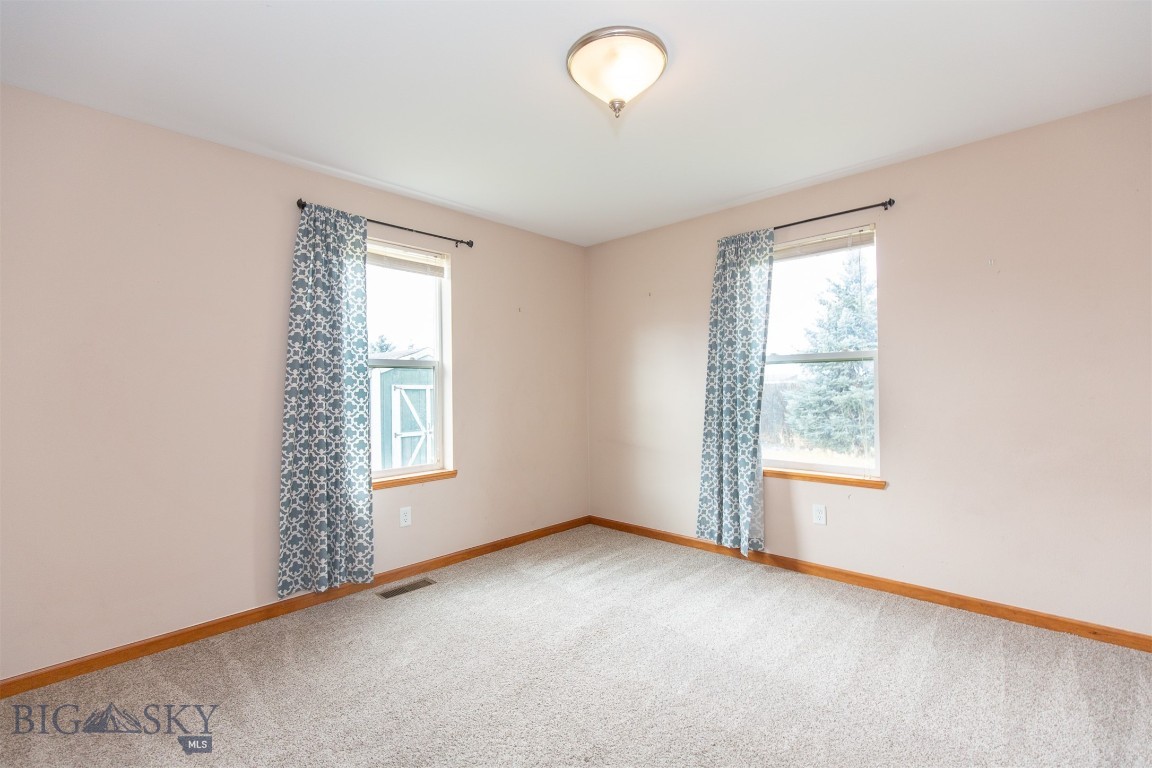 425 Red Barn Drive Property Photo 30