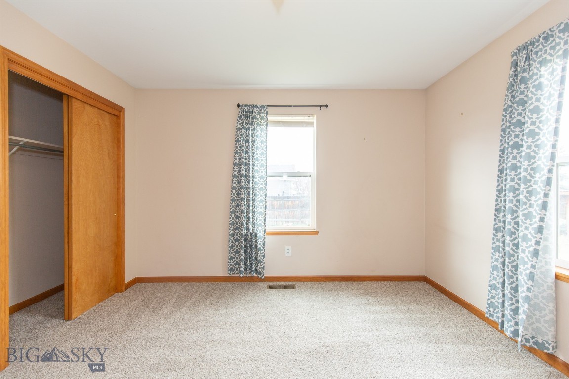 425 Red Barn Drive Property Photo 31