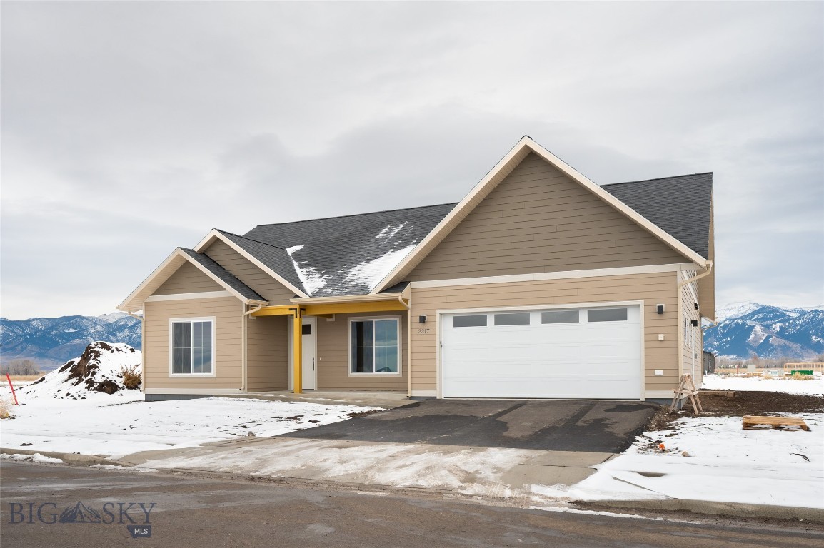 2217 Oriole Drive Property Photo 5