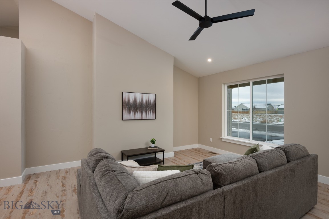 2217 Oriole Drive Property Photo 11