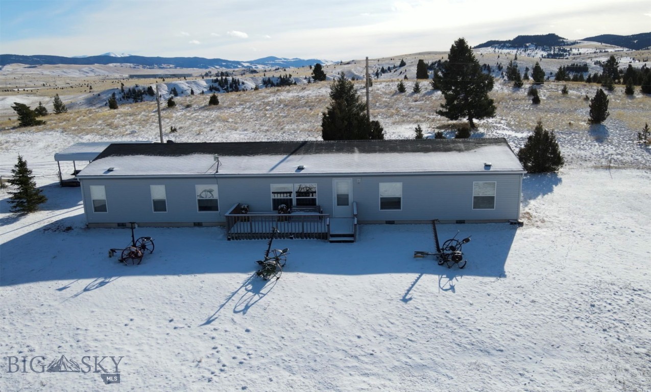 119050 Battle Ridge Road Property Photo 3