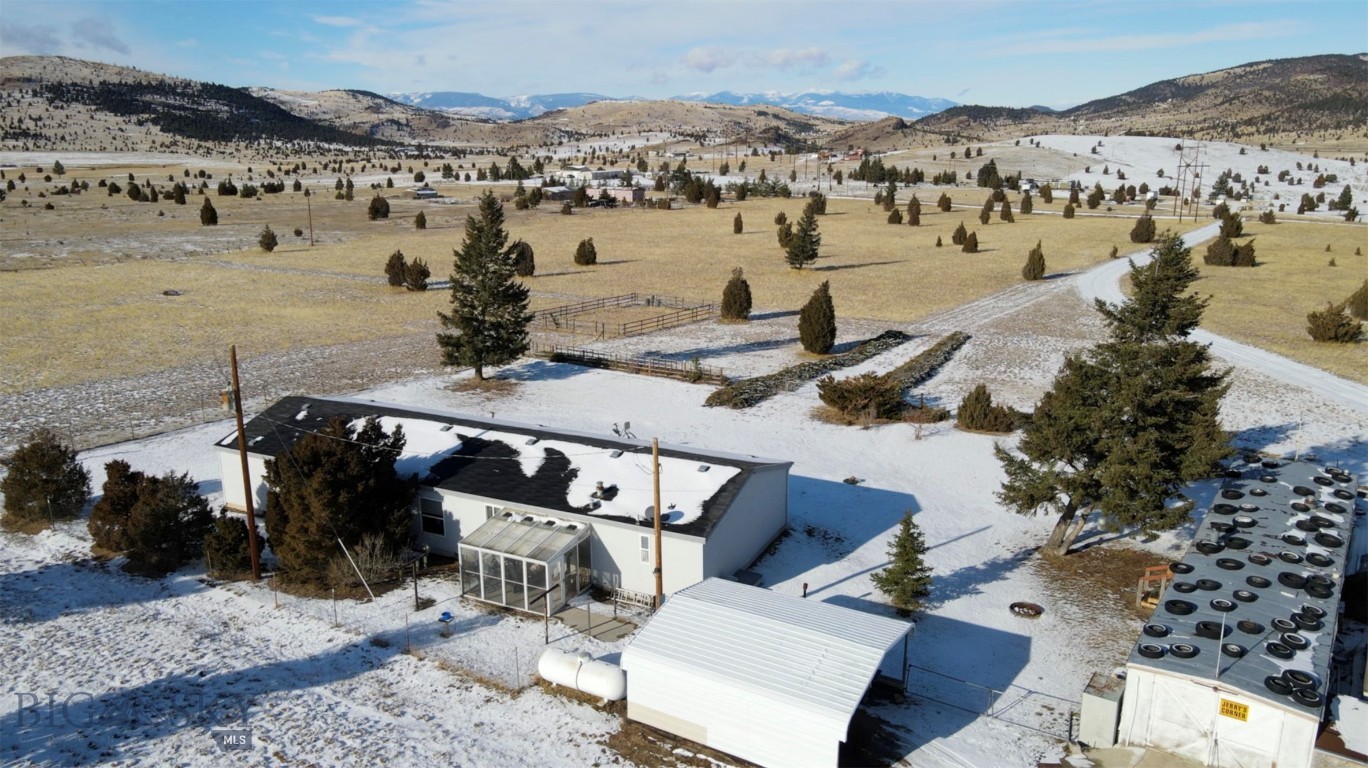 119050 Battle Ridge Road Property Photo 6