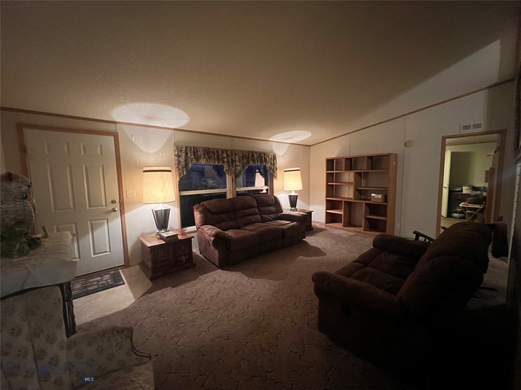 119050 Battle Ridge Road Property Photo 9