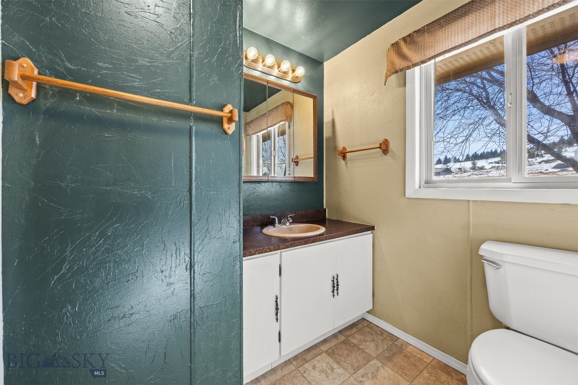 34 Mammoth Property Photo 20