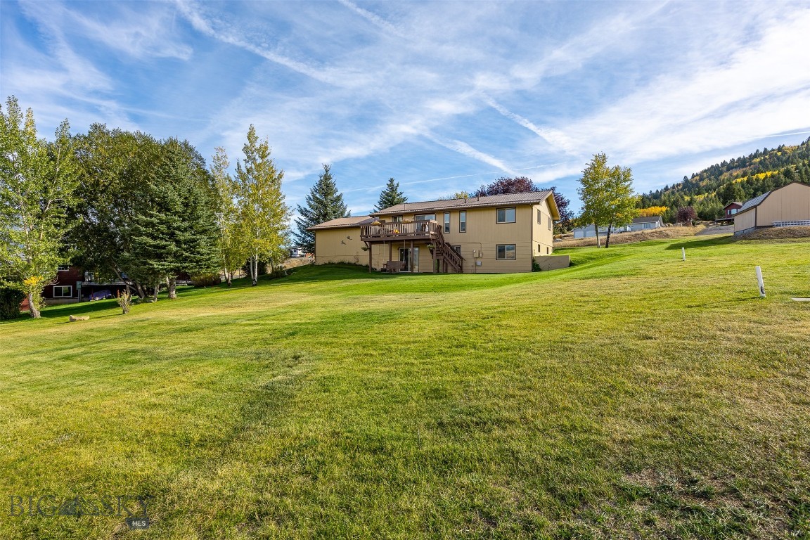 34 Mammoth Property Photo 35