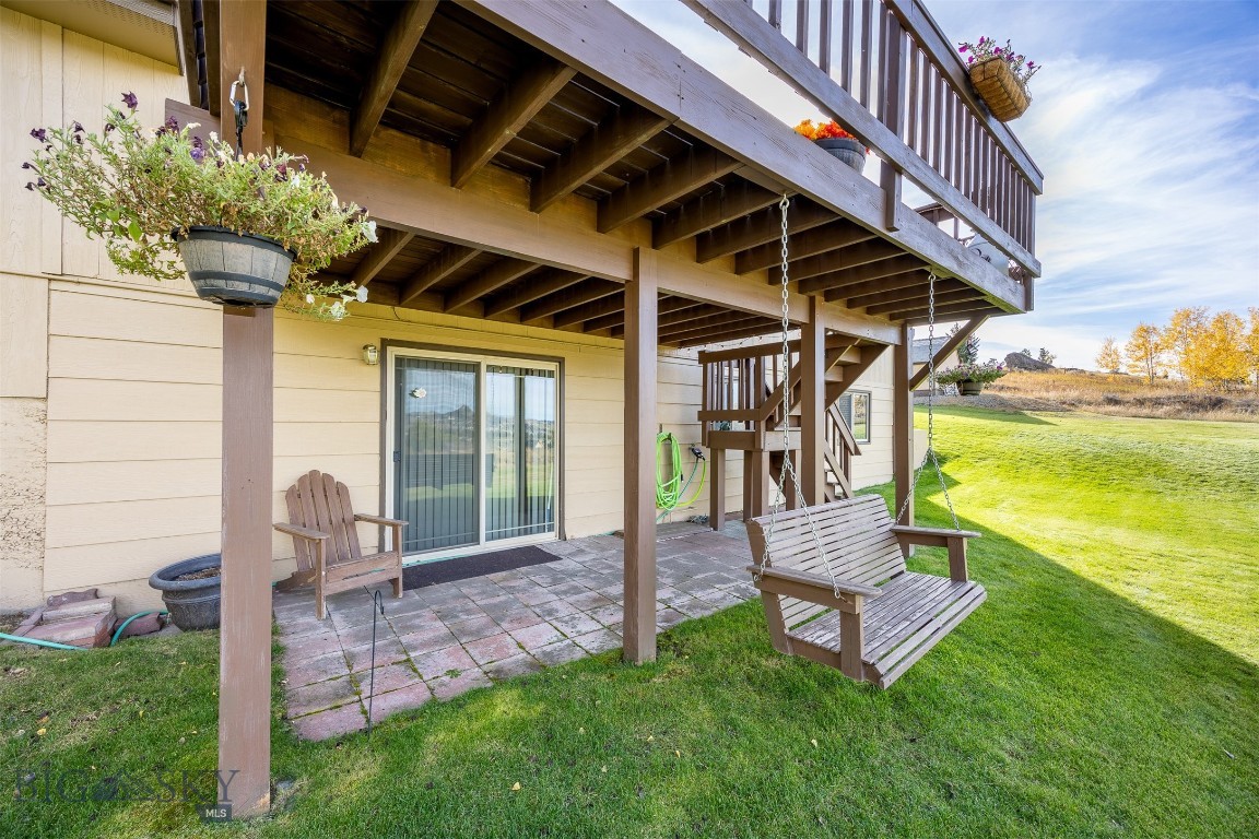 34 Mammoth Property Photo 36