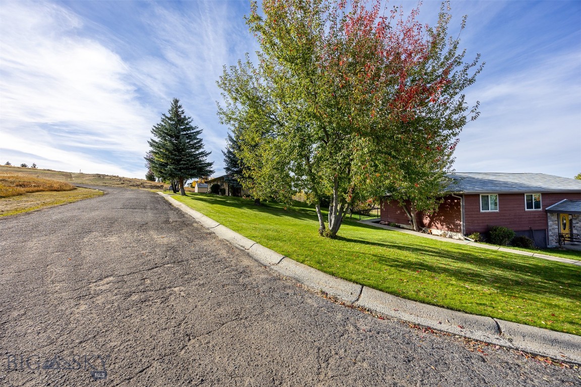 34 Mammoth Property Photo 40