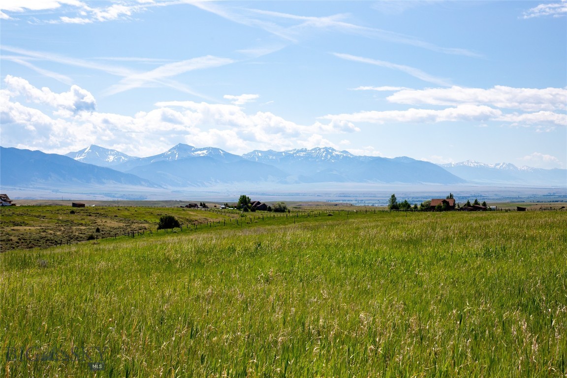 Tract 3 Shining Mountains West Property Photo 1