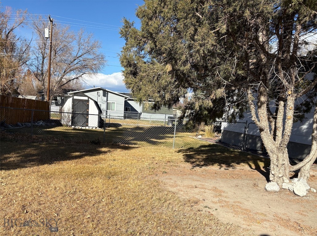29 Skihi Street Property Photo 36
