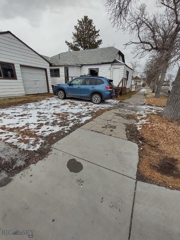 617 E Callender Street Property Photo 20
