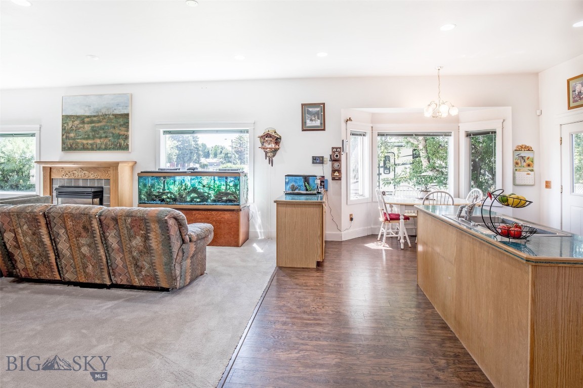 204 Boundary Street Property Photo 12