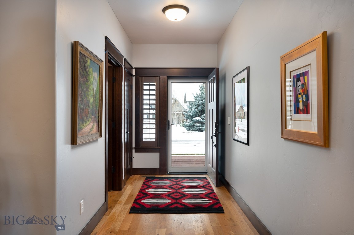 4543 Danube Lane Property Photo