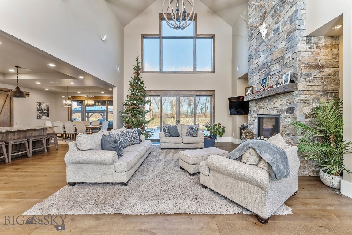 4807 Jordan Spur Road Property Photo 11