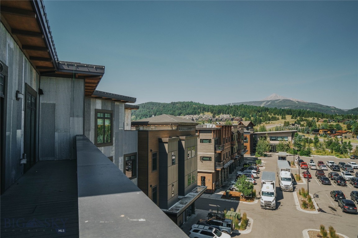 99 Town Center Avenue Unit R3 Property Photo 5
