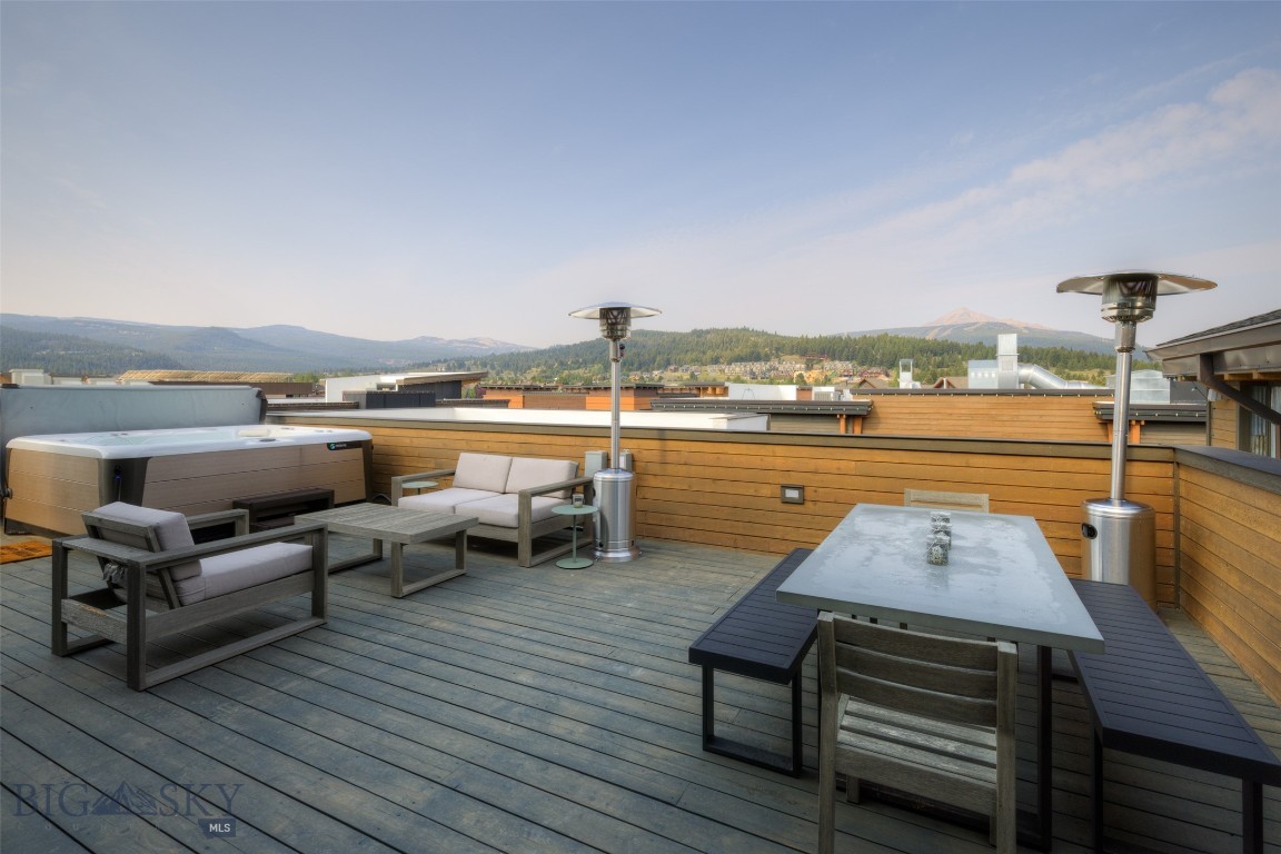 99 Town Center Avenue Unit R2 Property Photo 16