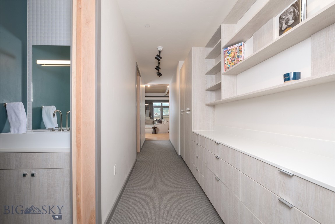 99 Town Center Avenue Unit R2 Property Photo 19