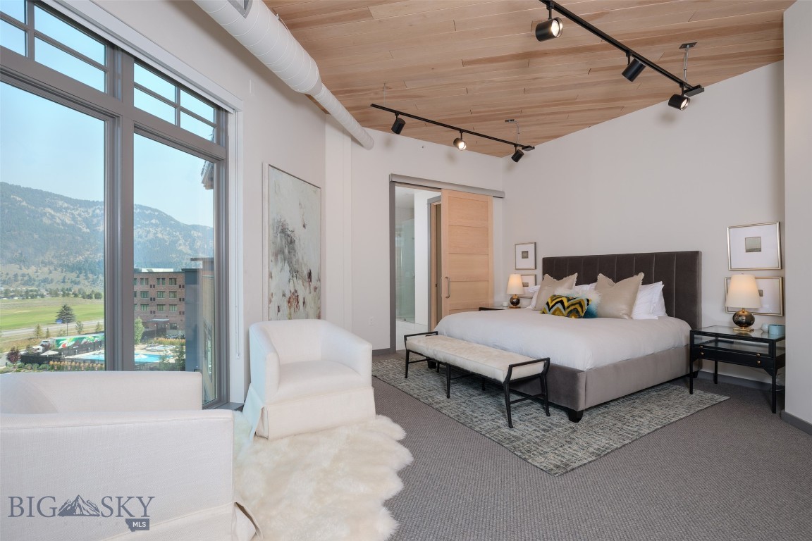 99 Town Center Avenue Unit R2 Property Photo 22