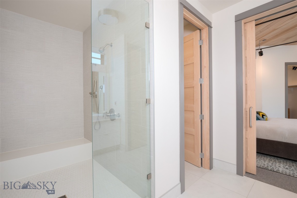 99 Town Center Avenue Unit R2 Property Photo 26