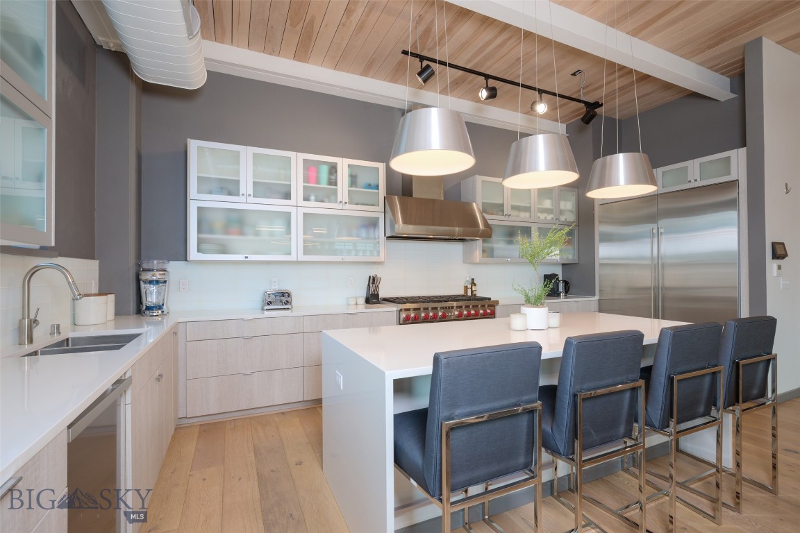 99 Town Center Avenue Unit R2 Property Photo 45