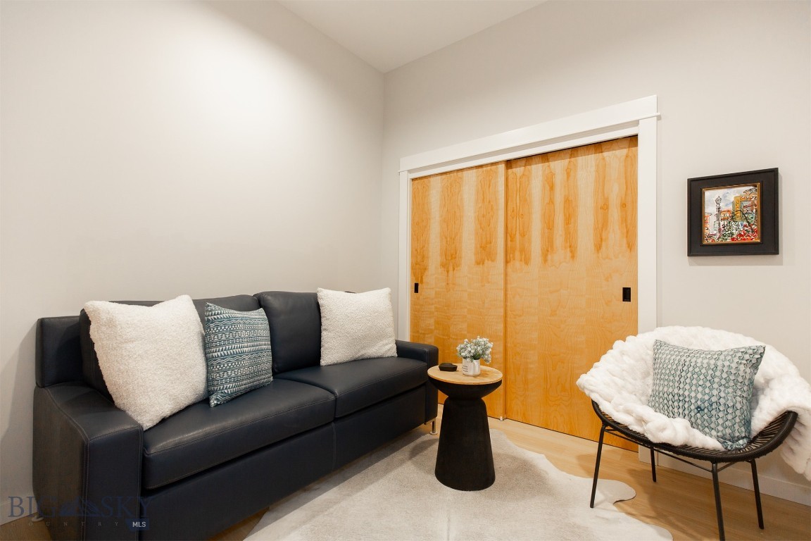 515 W Aspen Street 317 Property Photo 14