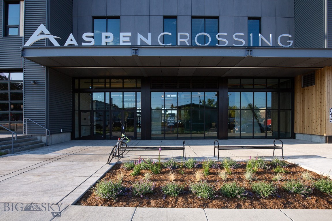 515 W Aspen Street 317 Property Photo 22