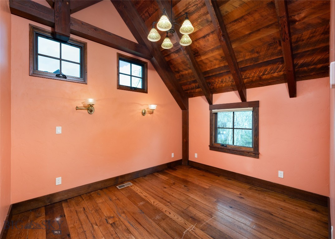 319 S 3rd Avenue Property Photo 42