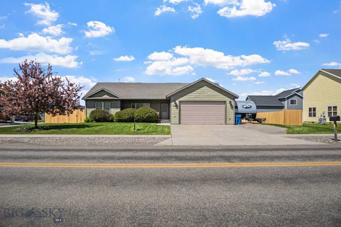 1311 Cruiser Lane Property Photo